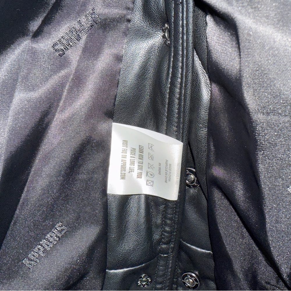 Apparis Quilted Faux Leather Black Jacket - Picture 11 of 12